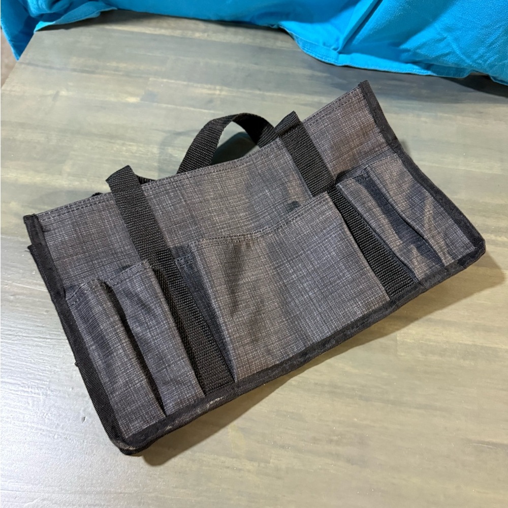 Thirty-One Black and Gray Tote Bag (New no tags)